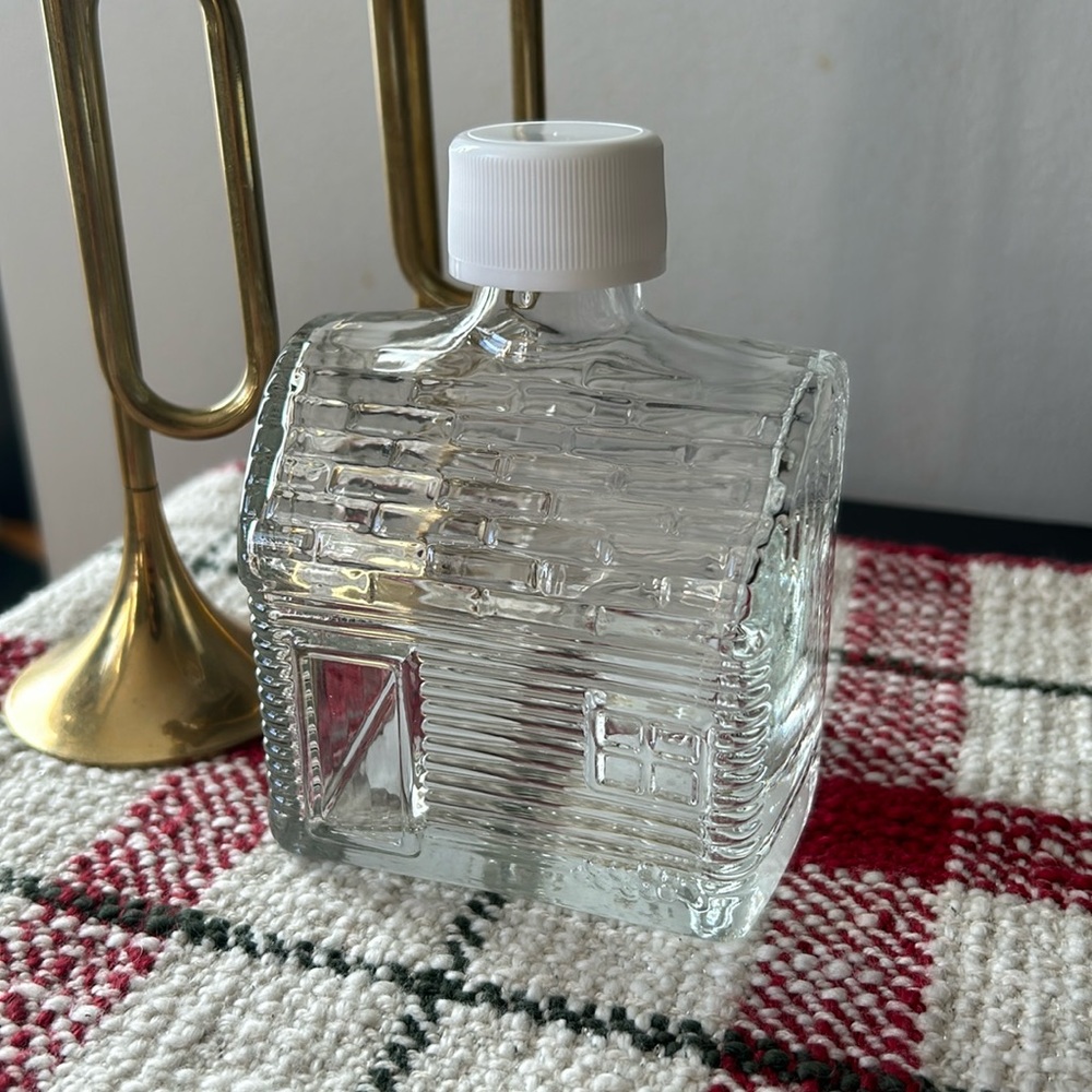 Maple syrup jar
